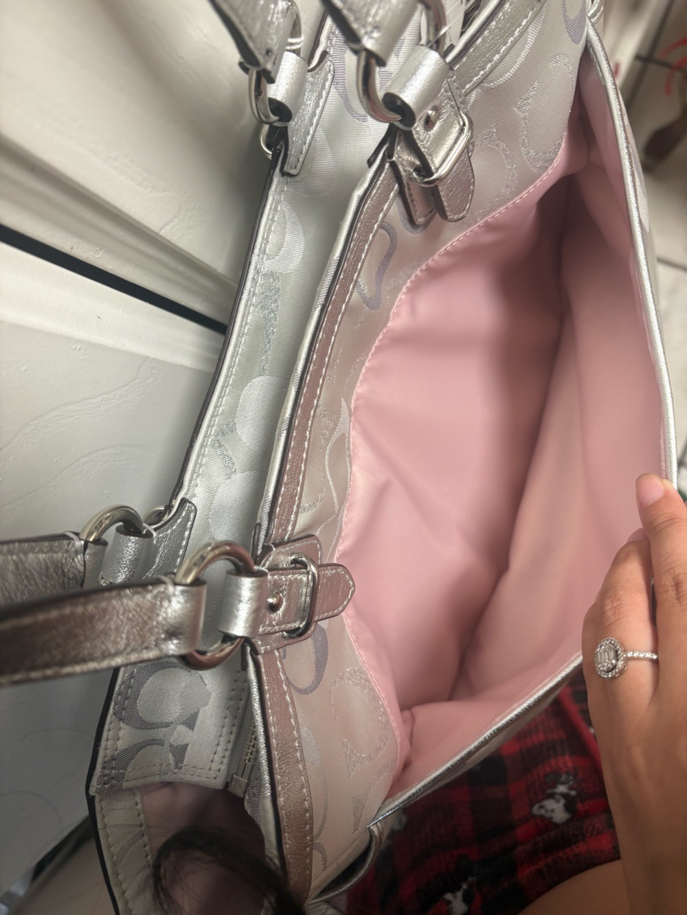 Authentic coach gallery optic signature tote with metallic leather trim - Picture 9 of 9